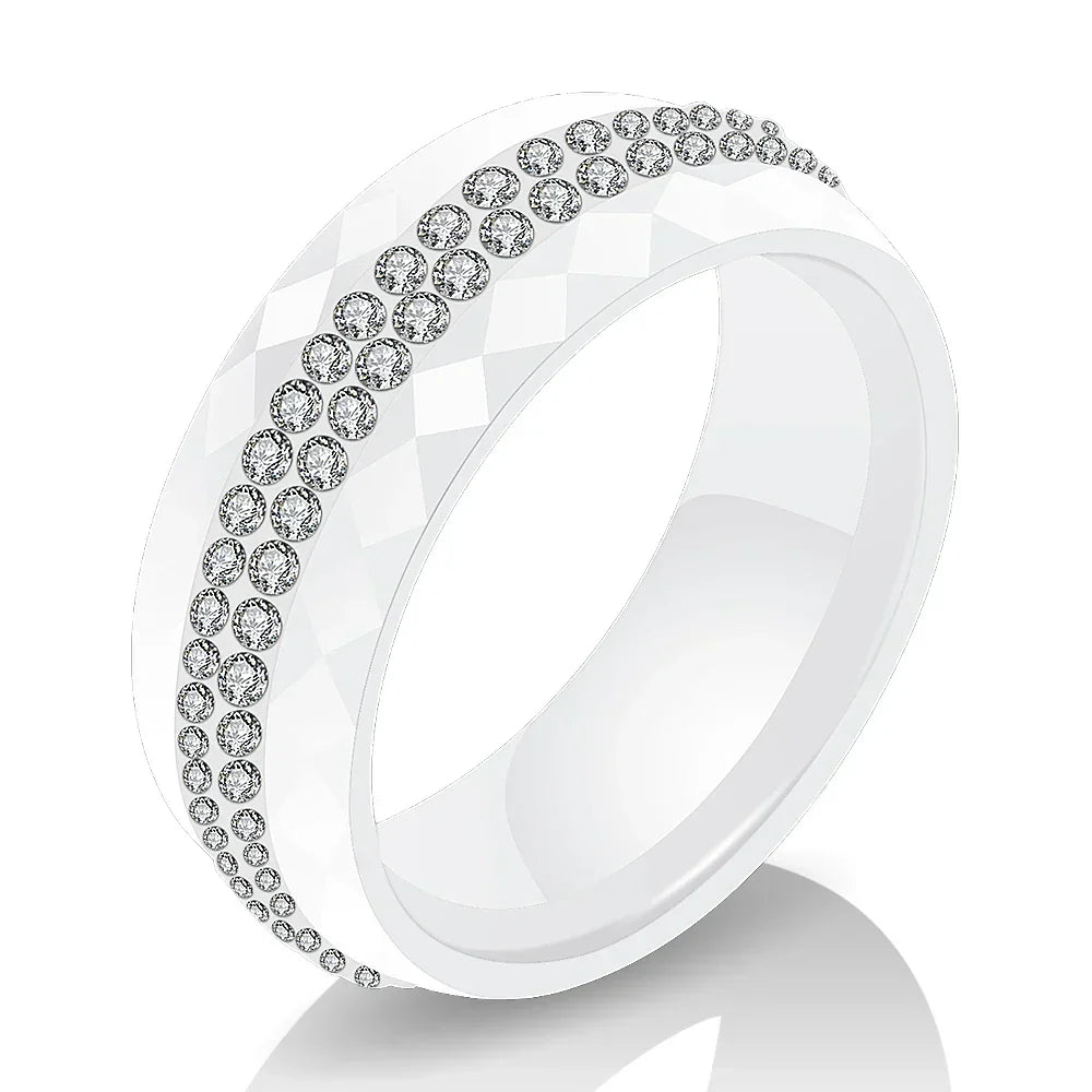 Eleganter Keramikring für Damen – Schwarz & Weiß mit Kristall