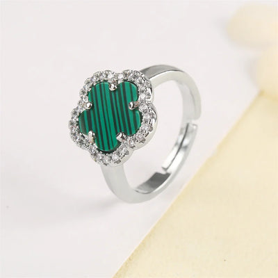 Blumenförmiger Einstellbarer Ring mit Emaille-Inlay und Zirkonia