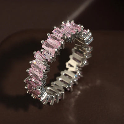 Herzförmiger Zirkonia-Ring – Romantische Eleganz in Silber